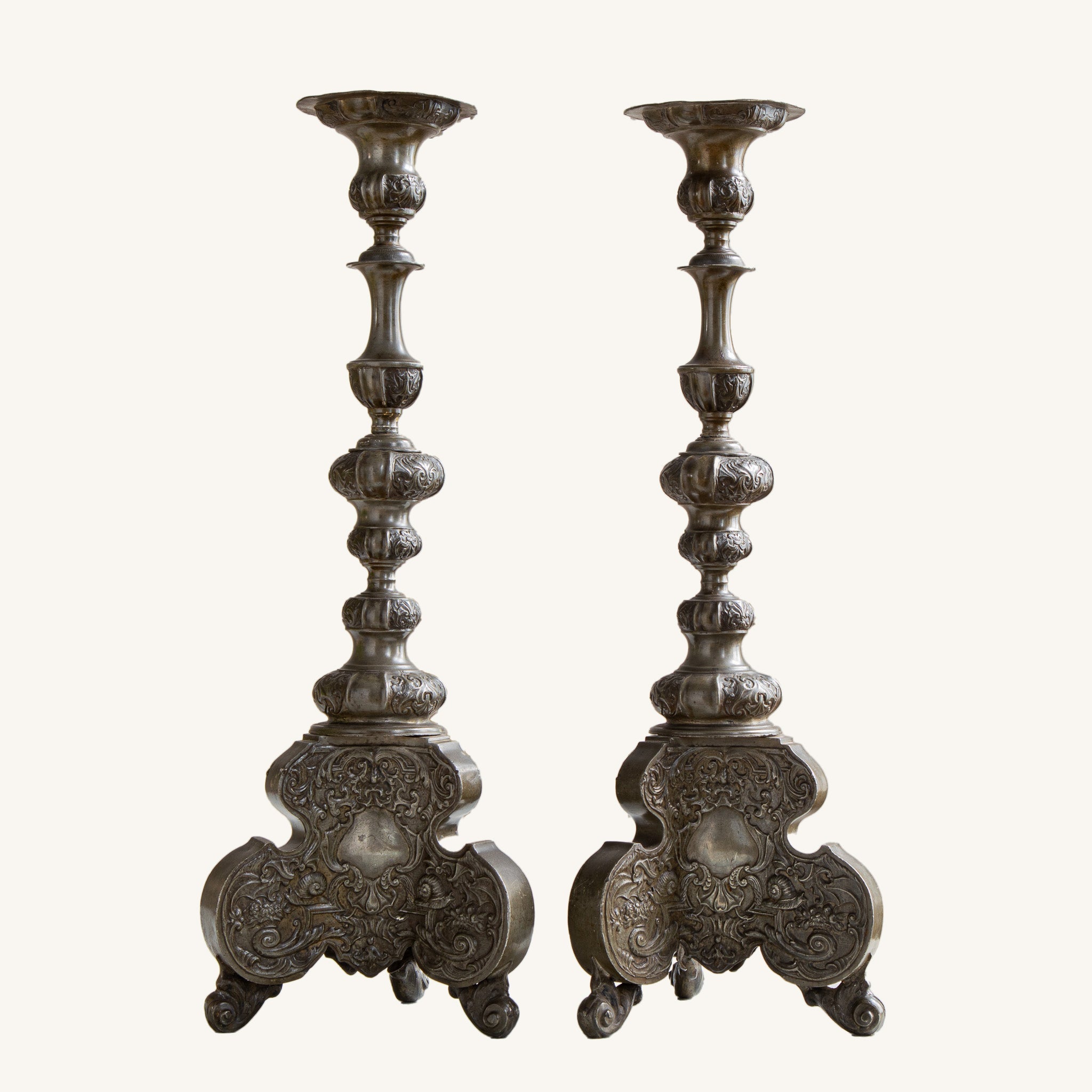 Pair of cast iron swinging candle holders marked jm20 deals